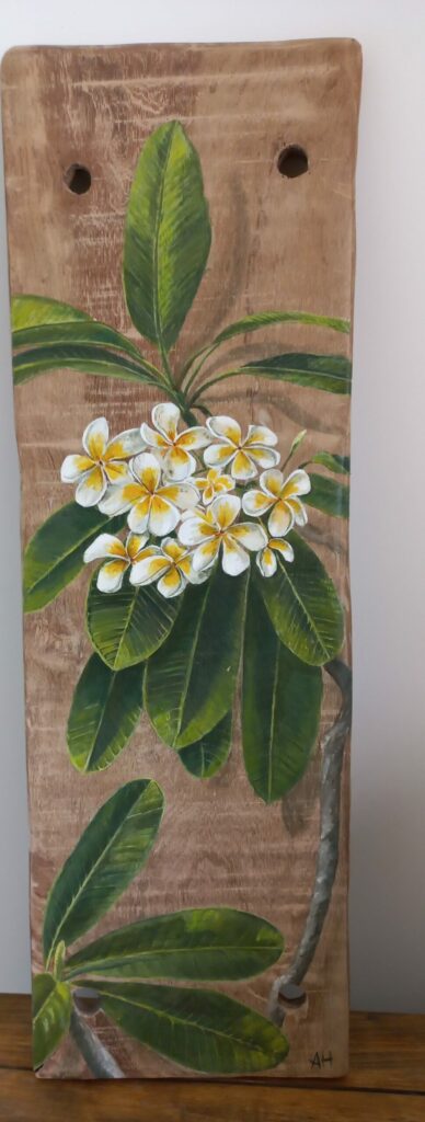 Bois peint avec fleurs blanches 2