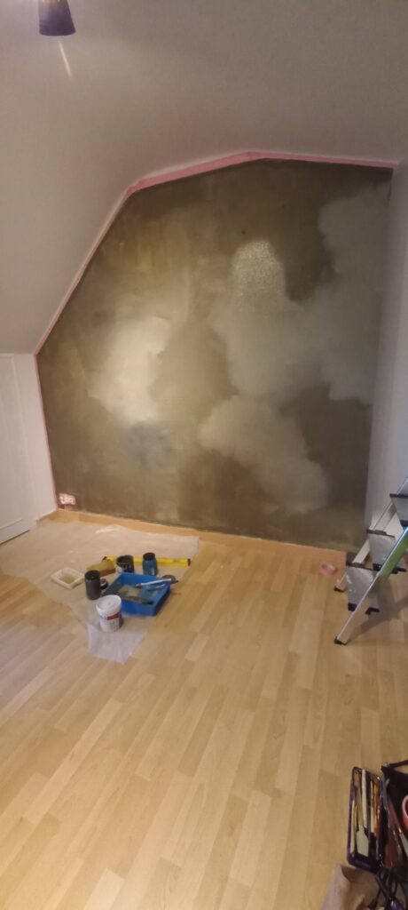 Fond de mur préparé pour décors